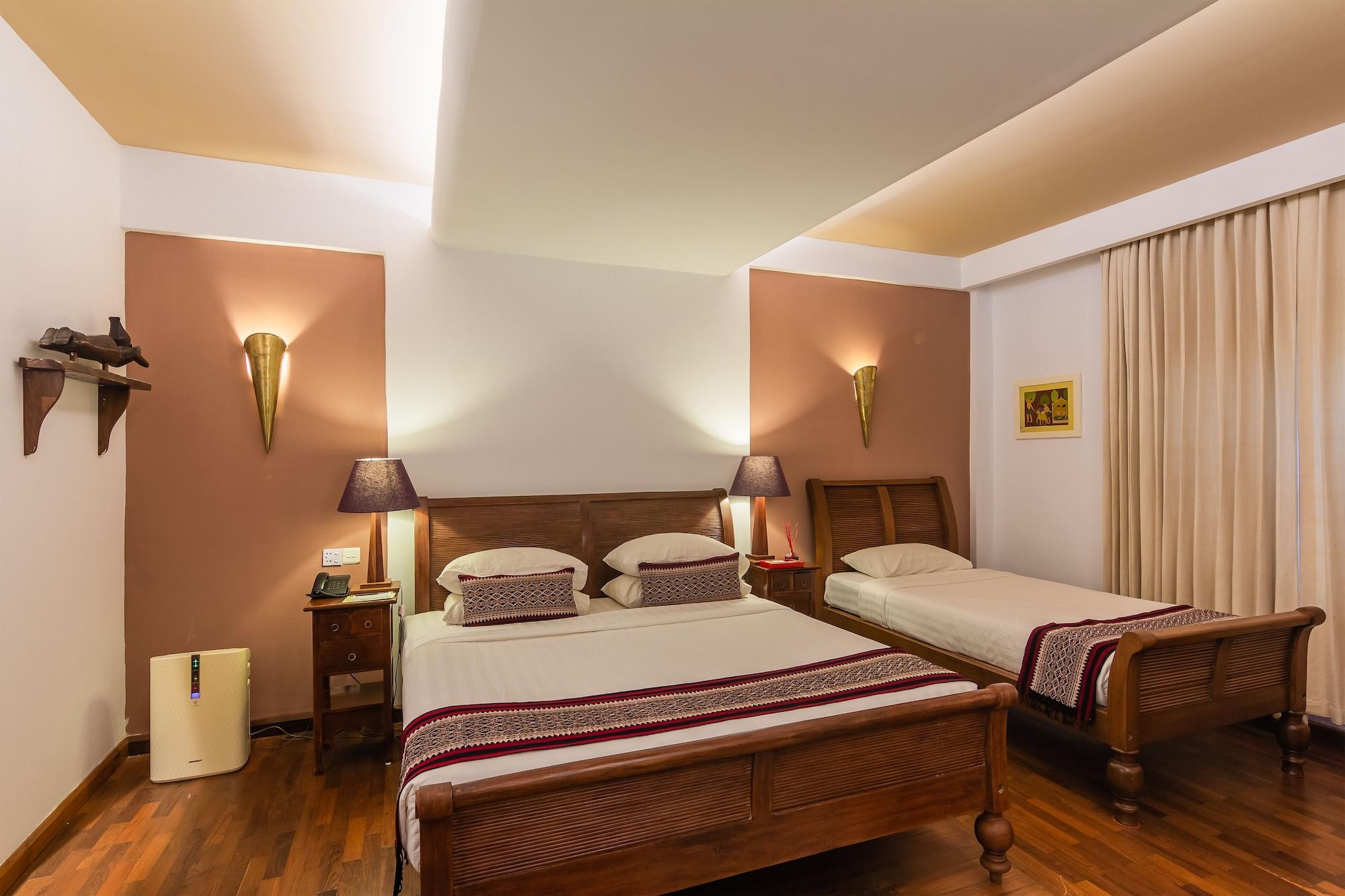 Areindmar Hotel Bagan Luaran gambar