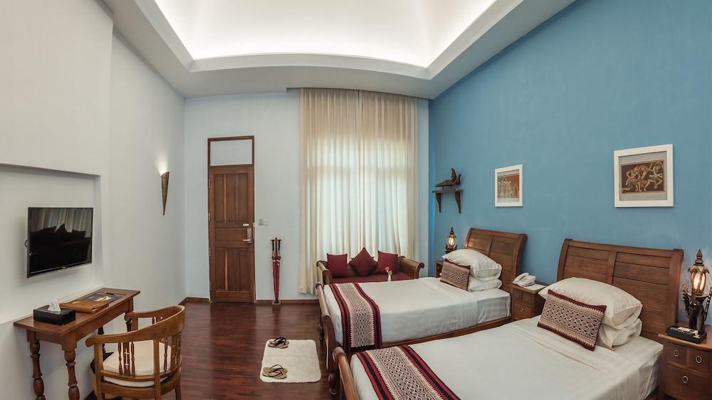 Areindmar Hotel Bagan Luaran gambar